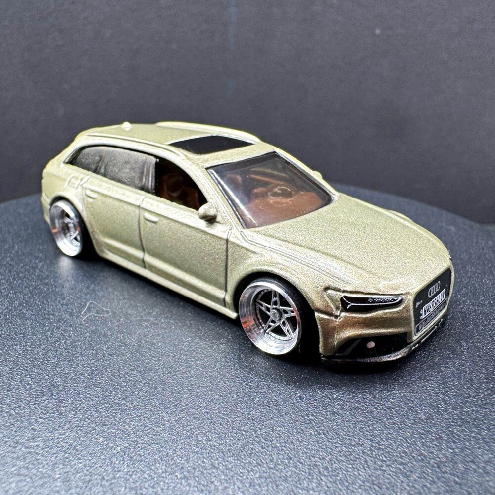 Hot Wheels Audi RS Avant Station Wagon Diecast - CUSTOM